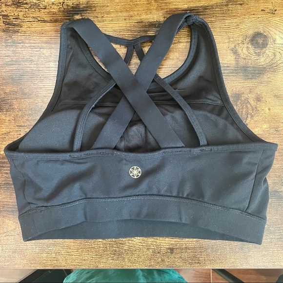 Gaiam Yoga Sports Bra- Size Medium - Picture 3 of 4